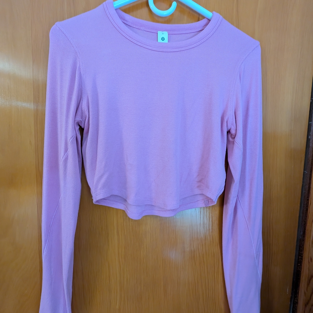lululemon athletica Lavender Long Sleeve Crop Top
